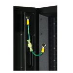 Bastidor en suelo DELL NetShelter SX 42U en color negro, ideal para centros de datos, modelo AB118548