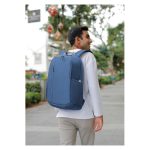 Imagen de la DELL Mochila EcoLoop Urban, diseñada con materiales reciclados y amplio espacio de almacenamiento, SKU DELL-CP4523B