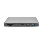 Vista frontal de la estación de acoplamiento Thunderbolt™ 3 8K de Digitus modelo DA-70895 conectada a un portátil, mostrando puertos USB Type-C™.