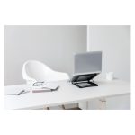 Digitus Soporte móvil para portátil, modelo DA-90368, ideal para soportar monitores y laptops.