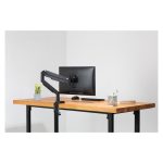Supporte para un monitor de 32 pulgadas con capacidad de hasta 9 kg. Modelo DA-90394, ideal para oficinas y estaciones de trabajo