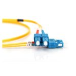 Imagen del Digitus Cable de conexión modo único de fibra óptica con conectores SC en ambos extremos. Longitud de 10 metros, SKU DK-2922-10.