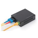 Convertidor de medios Digitus para redes Gigabit PoE con conexiones RJ45 y SC multimodo, modelo DN-82150