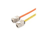 Juego de 24 unidades del módulo keystone apantallado Digitus CAT 6A con organizador de cables inteligente. SKU: DN-93617-24.