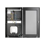 Gabinete para cableado estructurado Tripp Lite SRWF6UMOD de 3U, bajo perfil y profundidad de switch para instalación vertical con soportes de equipo ajustables. SKU: SRWF6UMOD.