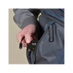 Adaptador Tripp Lite U444-06N-H4UB-C para convertir USB-C a HDMI 4K, con puerto USB-A y carga Power Delivery, color negro.