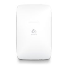 Punto de acceso inalámbrico EnGenius de 1200 Mbit/s en color blanco, con soporte para Energía sobre Ethernet (PoE). SKU: ECW215