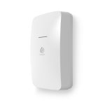 Punto de acceso inalámbrico EnGenius de 1200 Mbit/s en color blanco, con soporte para Energía sobre Ethernet (PoE). SKU: ECW215