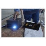 Proyector Epson EF-12 con tecnología láser, resolución Full HD, portabilidad y altavoces incorporados. SKU: V11HA14040