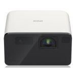 Epson EF-21W proyector de alcance estándar con tecnología 3LCD, resolución 1080p (1920x1080), en colores negro y blanco. SKU: V11HB35040.