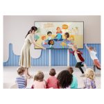 Soporte de pared motorizado para monitores de 55 a 100 pulgadas de la marca Equip, SKU 650347