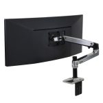 Soporte de escritorio Ergotron LX Series Desk Mount LCD Arm para monitores de hasta 34 pulgadas, en color negro. SKU 45-241-026
