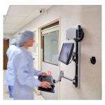 Soporte de pared para monitores Ergotron LX Wall Mount System con SKU 45-247-026, ideal para ajustar la posición de la pantalla