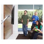 Soporte de pared de aluminio Ergotron Interactive Arm HD para monitores de 55 pulgadas, SKU 45-296-026. Ideal para ajustes ergonómicos y movimiento interactivo.
