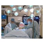 Soporte de pared de aluminio Ergotron Interactive Arm HD para monitores de 55 pulgadas, SKU 45-296-026. Ideal para ajustes ergonómicos y movimiento interactivo.