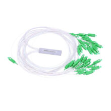 Splitter PLC marca Extralink modelo 1:32 con conectores SC/APC, longitud de 1.5 metros y diámetro de 900um. SKU EX.0615
