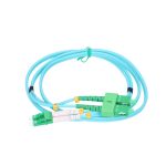Extralink Patchcord SC/APC a LC/APC multimodo duplex OM3, 3mm de diámetro y 5 metros de longitud. SKU: EX.1254