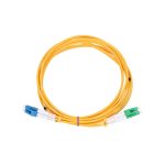Cable de fibra óptica Extralink, tipo patchcord monomodo con conectores LC/UPC y LC/APC, duplex, 9/125um, G657A, longitud de 2 metros. SKU EX.1377