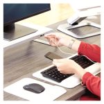 Soporte para monitor Fellowes de escritorio en color blanco, ideal para mejorar la postura ergonómica. SKU: 8064201