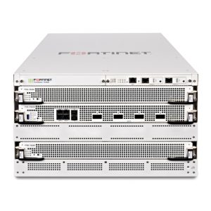 Imagen del firewall Fortinet FortiGate-7030E con soporte FortiCare Premium y protección FortiGuard Enterprise de 36 meses, SKU FG-7030E-QSFP28-BDL-809-36
