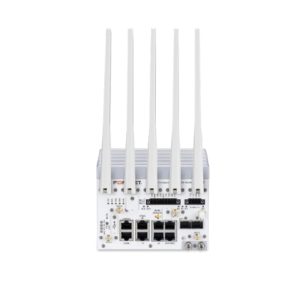 Imagen del firewall Fortinet FortiGate Rugged-70G-5G-DUAL con suscripción FortiCare Premium y FortiGuard Unified Threat Protection UTP por 60 meses, SKU FGR-70G-5G-DUAL-BDL-950-60