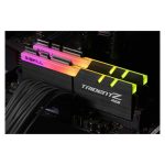 Imagen del módulo de memoria G.Skill Trident Z RGB F4-3200C16D-32GTZRX para AMD, con capacidad de 32 GB (2 x 16 GB) y tecnología DDR4.