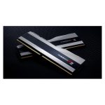 Imagen del módulo de memoria G.Skill Trident modelo F5-6000J4040F16GX2-TZ5RS, ofrece 32 GB de capacidad con 2 módulos de 16 GB cada uno y una velocidad de 6000 MHz DDR5