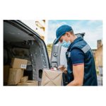 Lector de códigos de barras manos libres Honeywell 8675i con diseño portátil en color negro. SKU: 8675I400FR-2-R