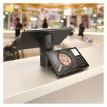 Monitor HP ElitePOS de 25.6 cm (10.1 pulgadas) diseñado para TPV con movilidad profesional, referencia 1XD80AA#AC3