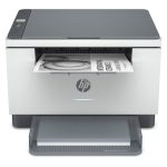Vista frontal de la impresora multifunción HP LaserJet modelo M234dw con WiFi, SKU 6GW99F#B19, ideal para oficinas y hogares.