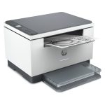 Vista frontal de la impresora multifunción HP LaserJet modelo M234dw con WiFi, SKU 6GW99F#B19, ideal para oficinas y hogares.