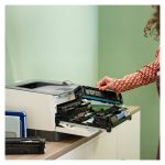 Impresora HP LaserJet Pro 3202dn en color, impresión a doble cara, solo conexión Ethernet, SKU 8D7L0A