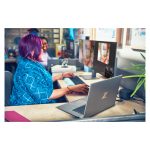 HP Ratón inalámbrico 935 Creator con diseño ergonómico, DPI ajustable y conectividad Bluetooth. SKU 1D0K8AA#AC3