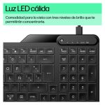 Imagen del HP Teclado con cable 400 retroiluminado, SKU 7N7C0AA#ABE, mostrando diseño ergonómico con iluminación LED
