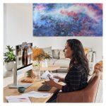 Ordenador todo en uno HP EliteOne 840 G9 con Intel Core i5, pantalla de 23.8 pulgadas, resolución 1920x1080, 16 GB DDR5-SDRAM, y SSD de 512 GB. SKU 99A94ET#ABE