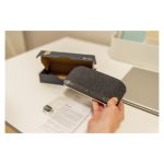 Altavoz Poly Sync 10 con conexión USB-A a USB-C, ideal para videoconferencias, modelo 7S4M6AA