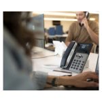 Teléfono IP Poly Edge E320 con soporte para PoE y SKU 82M88AA en la categoría de equipos de telefonía