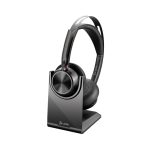Auriculares HP Poly Voyager Focus 2 USB-C con adaptador USB-C/A y base de carga. SKU 9T9J5AA.