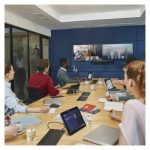 Poly Barra de vídeo multifunción Studio X72 con kit de controlador TC10, SKU A4MA7AA#ABB. Perfecta para videoconferencias de alta calidad.