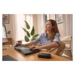 Poly Voyager Office Base-M compatible con 4300, Legend 50 y Focus 2, SKU AW6U3AA#AC3