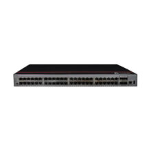 Switch Huawei S5735-L48P4X-A1 gestionado L2 con 48 puertos Gigabit Ethernet 10/100/1000 y PoE en color negro y gris.