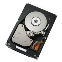 Disco duro interno IBM de 300GB con conexión SAS, 15000 RPM y tamaño de 2.5 pulgadas. SKU: 81Y9891.