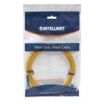 Imagen del Cable de Fibra Óptica Intellinet modelo 474016 con conectores LC y ST, longitud de 1 metro, color amarillo.