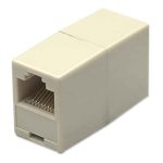 Conector RJ45 modular Intellinet Cat5e, hembra a hembra, con tecnología UTP. SKU: 504225.