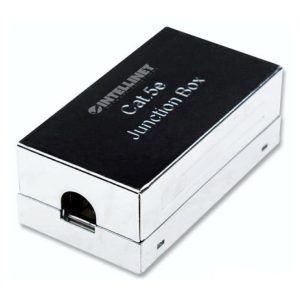 Cable Intellinet Cat5e de alta velocidad en color negro con conectores niquelados. SKU: 512114