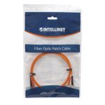 Cable de fibra óptica Intellinet de 1 metro con conectores ST/SC en color naranja, ideal para InfiniBand y centros de datos. SKU 515788