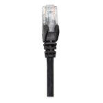 Cable de red Intellinet Cat6A SFTP de 0.25m en color negro. SKU: 737012