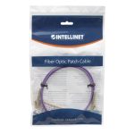 Imagen del cable de fibra óptica LC Intellinet, 2 metros, color violeta, SKU 750882, para uso en centros de datos.