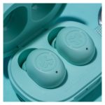 Auriculares True Wireless Stereo (TWS) JLab JBuds Mini en color menta, ideales para llamadas, música, deporte y uso diario e identificados por el SKU IEUEBJBMINIRMNT124
