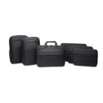 Maletín para portátil de 16 pulgadas de Kensington, modelo K60390WW, color negro, ideal para proteger y transportar tu laptop.